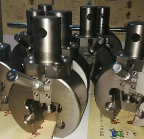 ����f��ԇ�C(j��)����S��-��(j��)�ϱ���(bi��o) 