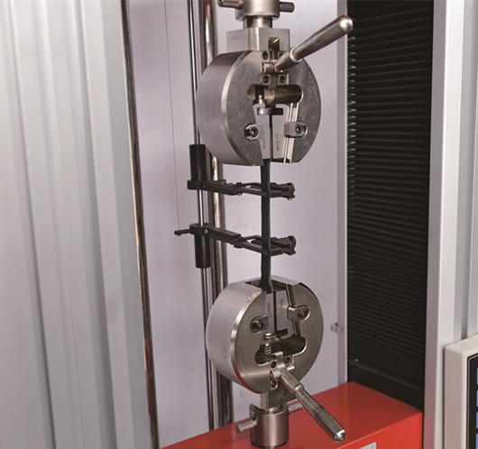 �������ԇ�(y��n)�C(j��)�Q�ڴ򻬵�ԭ�������̎����